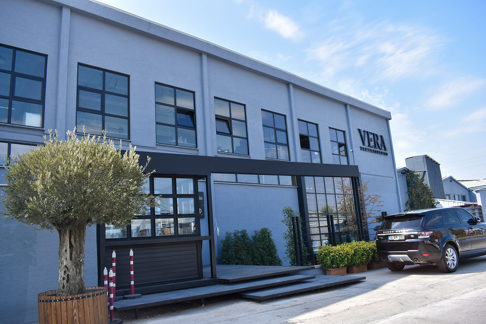 vivid textile factory pictures
